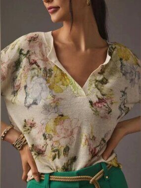 Anthropologie Floral V-Neck Lightweight Sweater. Oversized S (Fits S or M)